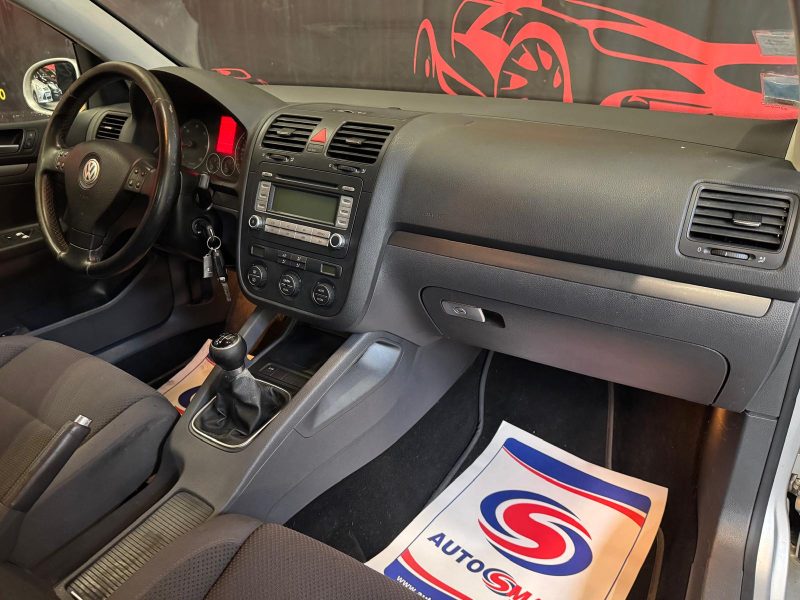 VOLKSWAGEN GOLF 1.9 TDI 105 Confort