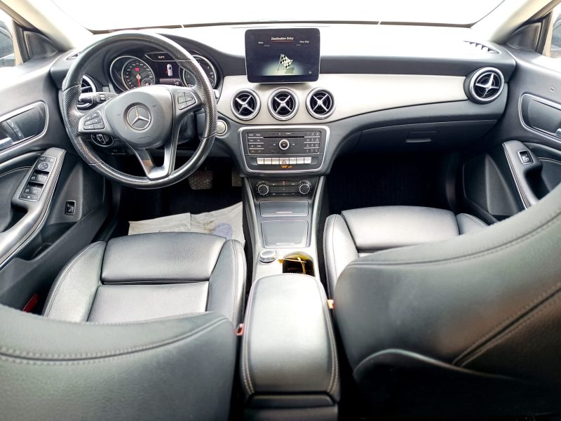 MERCEDES BENZ CLA 200D 2018