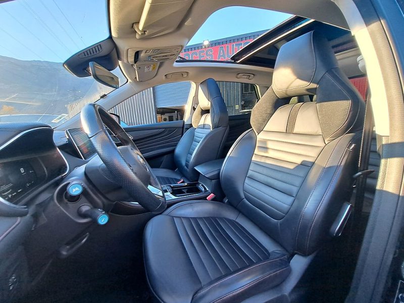  MG EHS 1.5 258 cv luxury boite automatique toit ouvrant panoramique virtual cockpit
