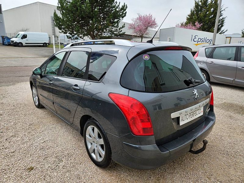 PEUGEOT 308 2009