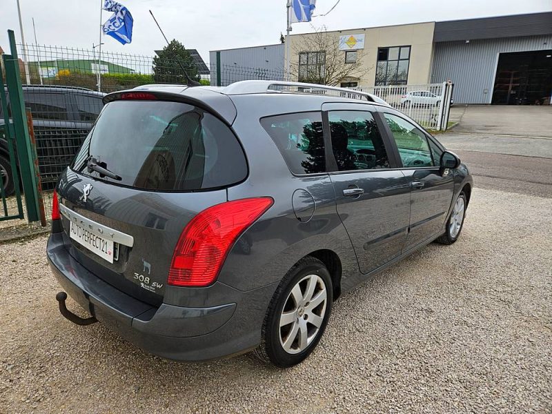 PEUGEOT 308 2009
