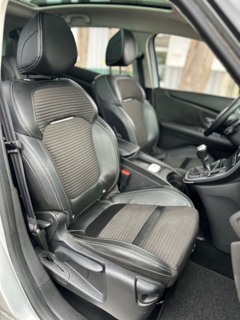 RENAULT MEGANE SCENIC 2017