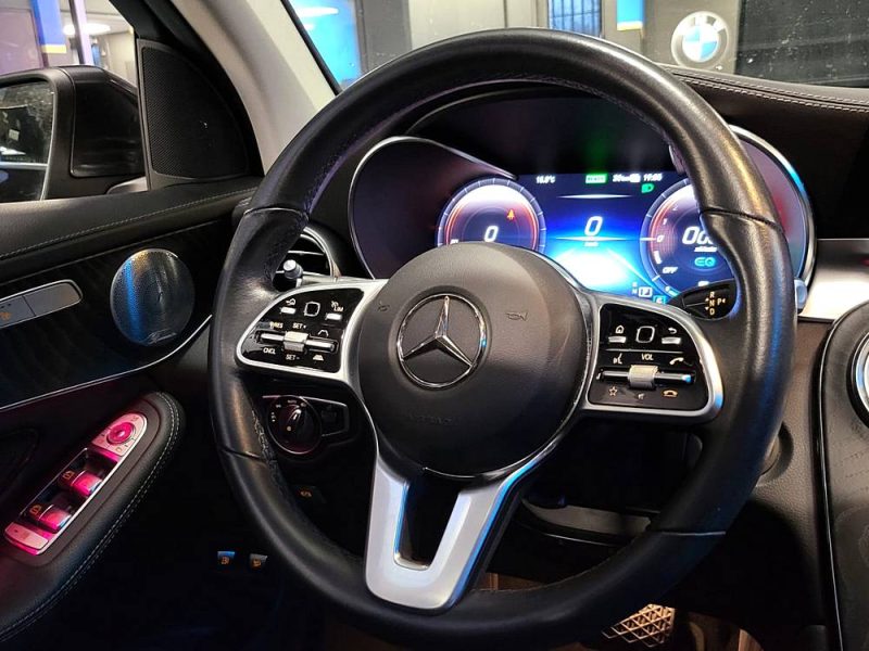 MERCEDES CLASSE GLC 300e 9G-DCT 320cv AVANGARDE / SUIVI OK / TOIT OUVRANT PANO / VIRTUAL COCKPIT