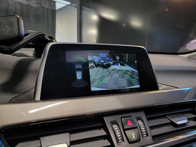 BMW X1 18i sDrive 140cv X LINE / SUIVI BMW / TOIT OUVRANT / CAMERA DE RECUL / HAYON ELECTRIQUE / 2EM