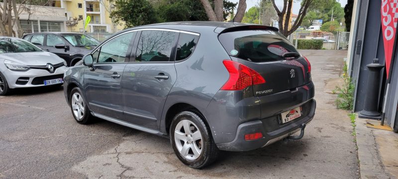 Peugeot 3008 1.6l HDI 112ch ALLURE BMP 6 SUV, *Distribution OK* , *Véhicule entretenu*