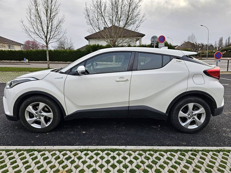 TOYOTA C-HR 2019
