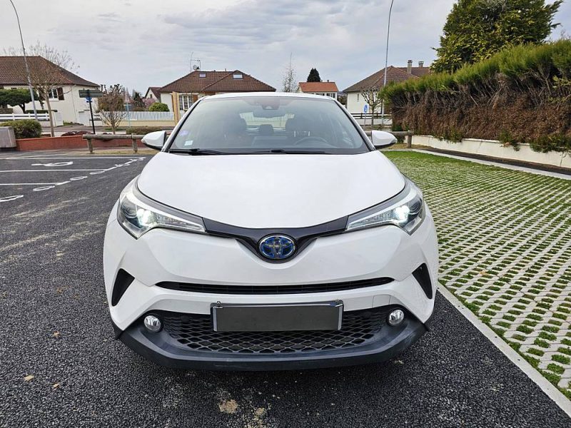 TOYOTA C-HR 2019