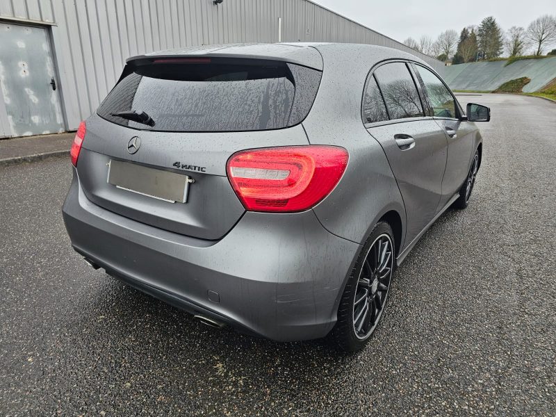 MERCEDES CLASSE A 2014