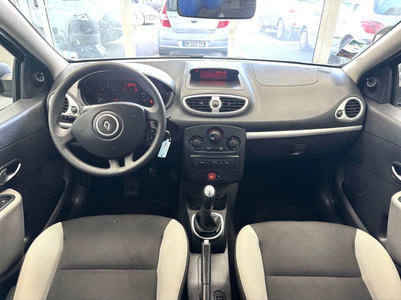 RENAULT CLIO 2012
