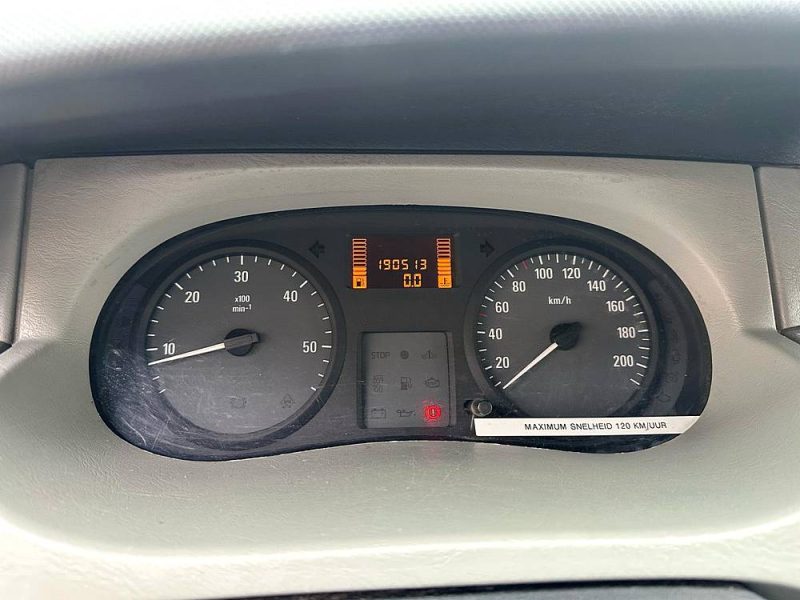 OPEL VIVARO 2.0 CDTi 115Ch Clim 2006