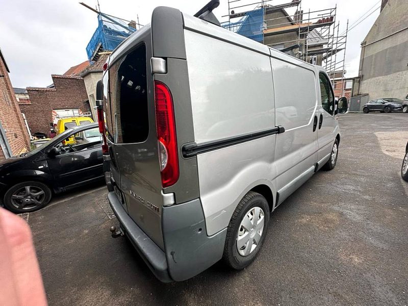 OPEL VIVARO 2.0 CDTi 115Ch Clim 2006