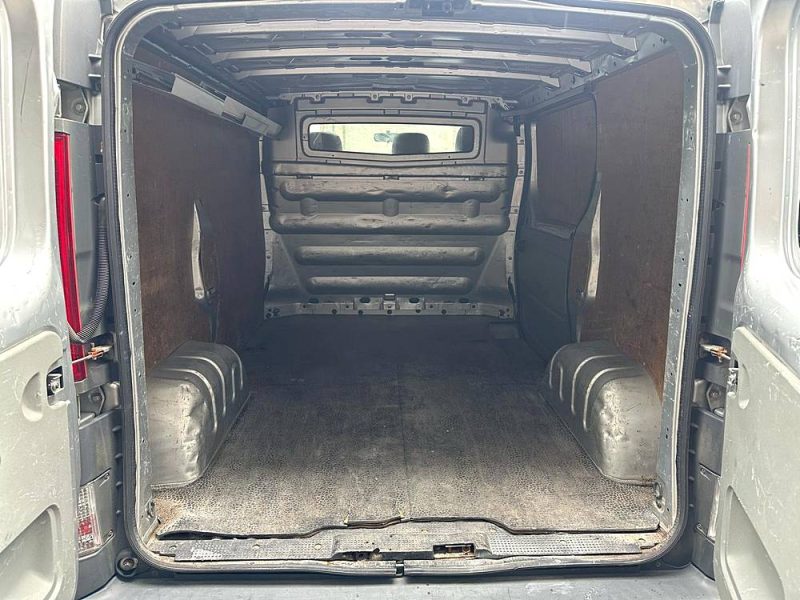 OPEL VIVARO 2.0 CDTi 115Ch Clim 2006