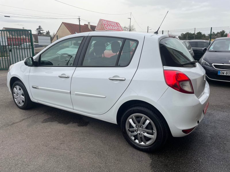 RENAULT CLIO 2013 1.2I 75CV CRIT'AIR 14
