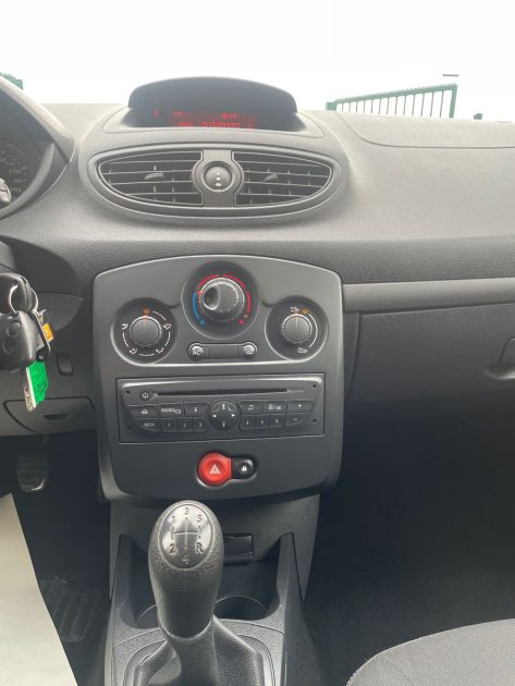 RENAULT CLIO 2013 1.2I 75CV CRIT'AIR 14
