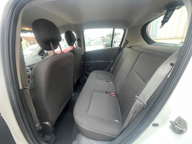 RENAULT CLIO 2013 1.2I 75CV CRIT'AIR 14