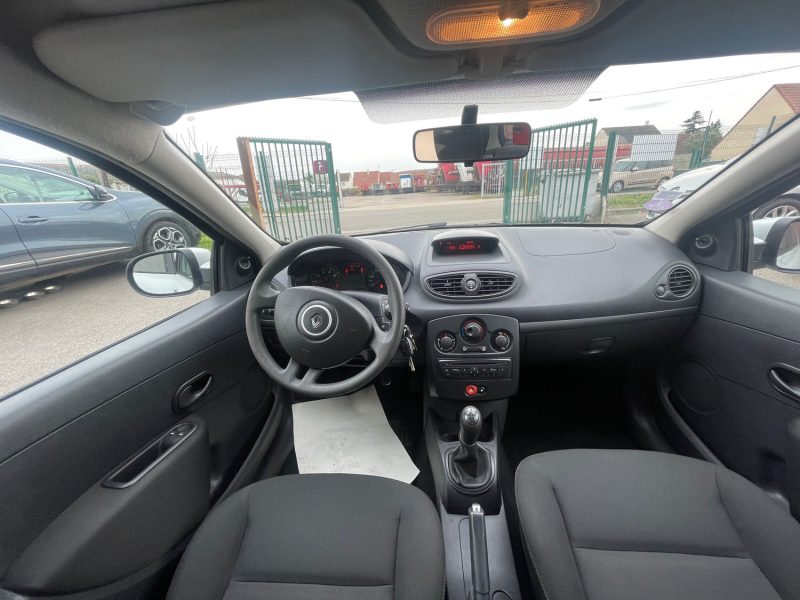 RENAULT CLIO 2013 1.2I 75CV CRIT'AIR 14