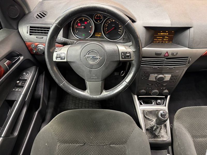 OPEL ASTRA 2005