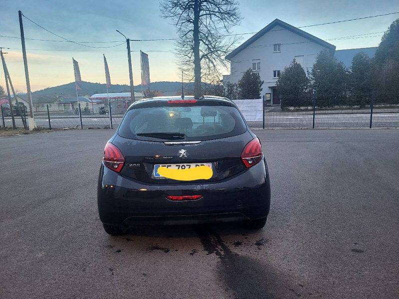 PEUGEOT 208 I (CA_, CC_) 2019