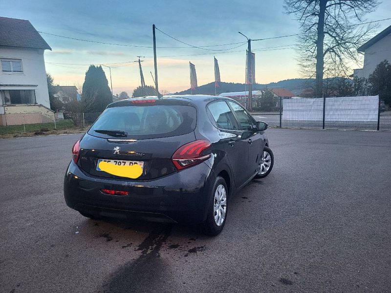 PEUGEOT 208 I (CA_, CC_) 2019