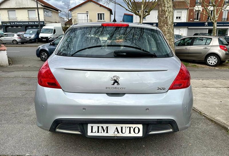 PEUGEOT 308 2013