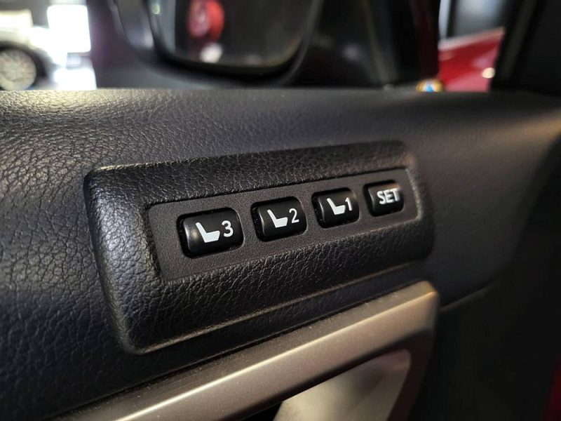 LEXUS CT200H 1.8VTI 136CHV HYBRID / SUIVI LEXUS / CAMERA RECUL / CARPLAY / KEYLESS / MODES DE CONDUI