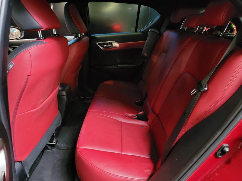 LEXUS CT200H 1.8VTI 136CHV HYBRID / SUIVI LEXUS / CAMERA RECUL / CARPLAY / KEYLESS / MODES DE CONDUI