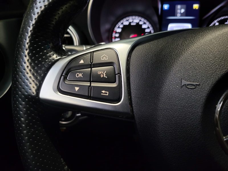 MERCEDES CLASSE C IV 220D 170CHV PACK AMG / KEYLESS / CAMERA DE RECUL / MODES DE CONDUITE