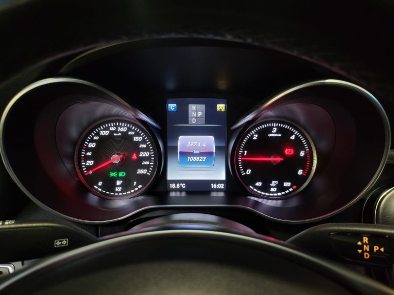 MERCEDES CLASSE C IV 220D 170CHV PACK AMG / KEYLESS / CAMERA DE RECUL / MODES DE CONDUITE