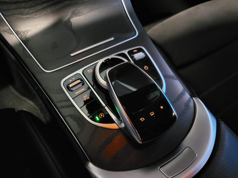 MERCEDES CLASSE C IV 220D 170CHV PACK AMG / KEYLESS / CAMERA DE RECUL / MODES DE CONDUITE