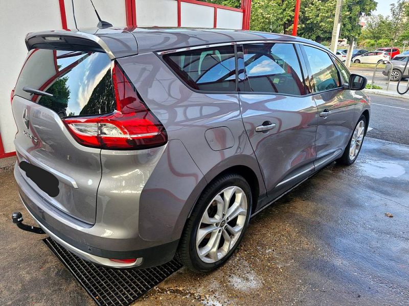 renault scenic 2019