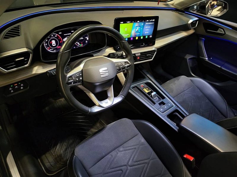 SEAT LEON 1.5 TFSI 150cv TOIT OUVRANT / VIRTUAL COCKPIT / SIEGE ELECTRIQUE+MEMOIRE / CARPLAY
