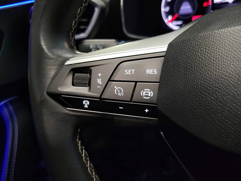 SEAT LEON 1.5 TFSI 150cv TOIT OUVRANT / VIRTUAL COCKPIT / SIEGE ELECTRIQUE+MEMOIRE / CARPLAY