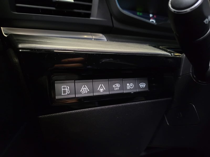 PEUGEOT 508 1.6 360cv SPORT ENGINEERED HYBRID4 / SUIVI PEUGEOT / TOIT OUVRANT / SIEGES ELECTRIQUES /