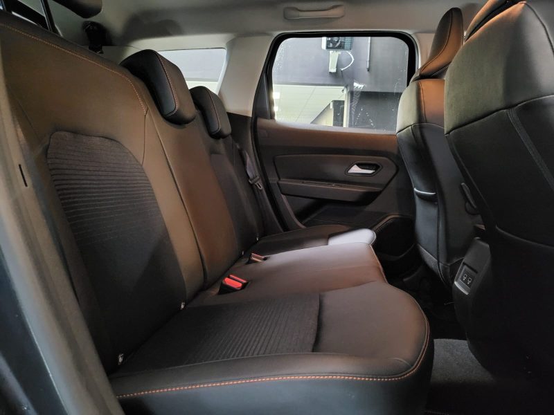 DACIA DUSTER 1.3 TCE 150 JOURNEY EDC PH3 / 1ère MAIN / APPLE CARPLAY SANS FIL / SUIVI COMPLET RENAUL