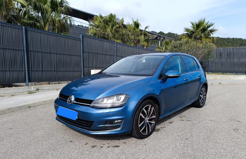 VOLKSWAGEN GOLF 2012