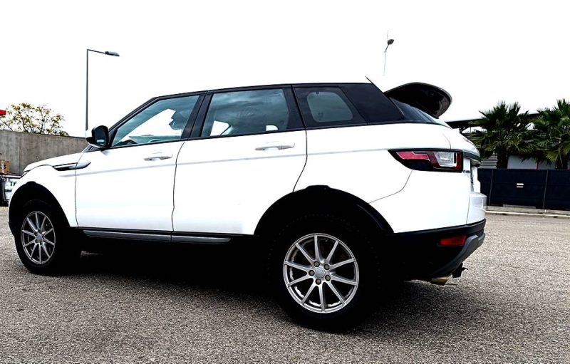 Land Rover Range Rover Evoque TD4 2.0 150CH, 2016, BVA, garantie 3 mois