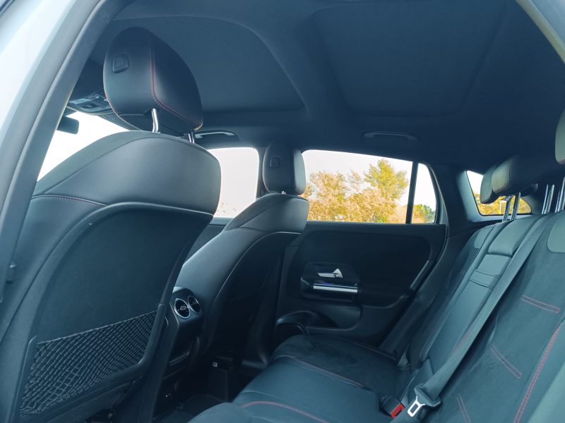 Mercedes classe GLA 2.0 200d 150CV Amg Line 8G-DCT BVA, 09/2020, Toit ouvrant, garanite 3 mois