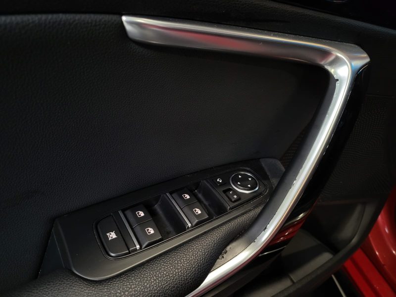 KIA PROCEED 1.0 GDI 120cv BVM6 GT LINE / SUIVI KIA / TOIT OUVRANT / CAMERA DE RECUL / CARPLAY