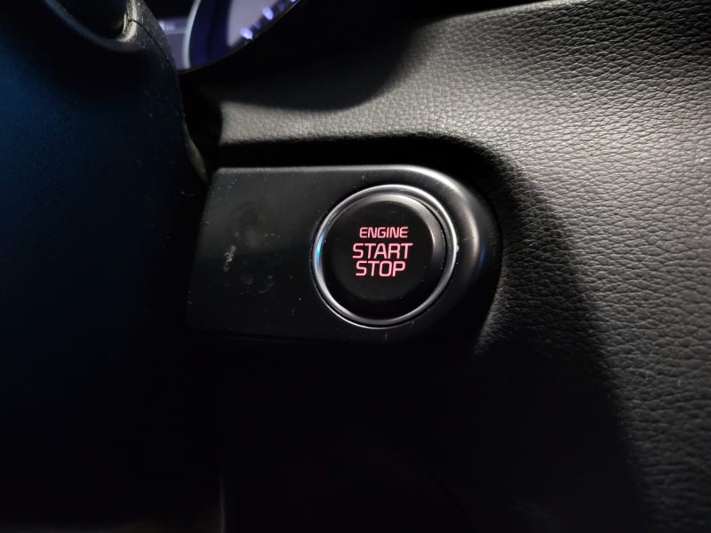 KIA PROCEED 1.0 GDI 120cv BVM6 GT LINE / SUIVI KIA / TOIT OUVRANT / CAMERA DE RECUL / CARPLAY