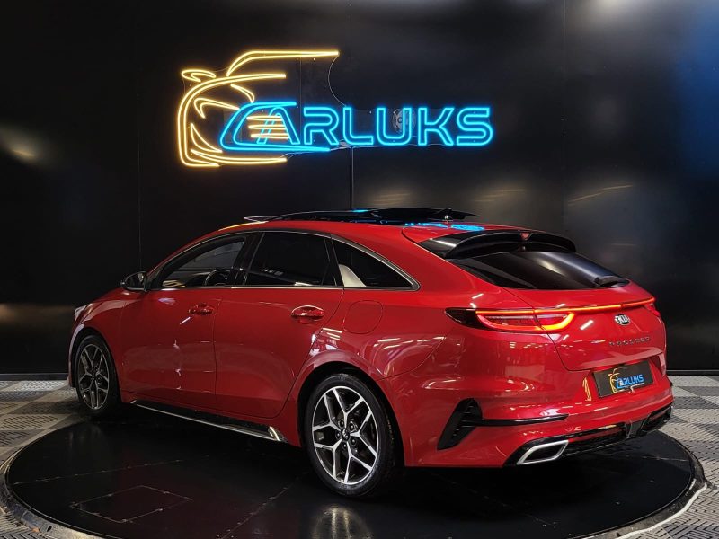 KIA PROCEED 1.0 GDI 120cv BVM6 GT LINE / SUIVI KIA / TOIT OUVRANT / CAMERA DE RECUL / CARPLAY