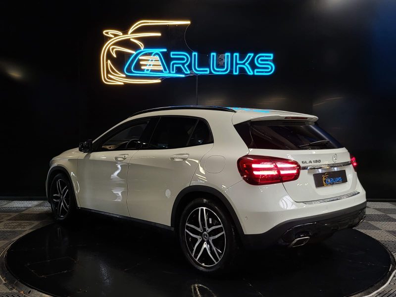 MERCEDES CLASSE GLA 180 122cv SENSATION / SUIVI MERCEDES / 2EME MAIN / CAMERA DE RECUL / HAYON ELECT
