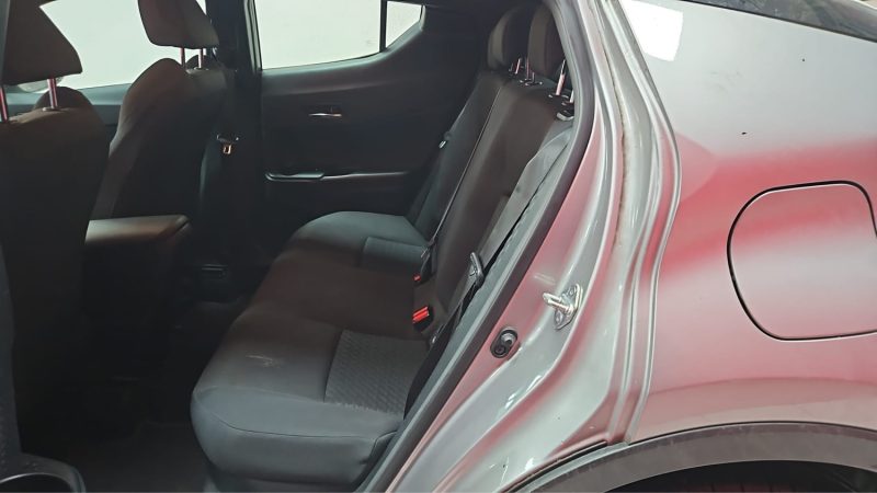 Toyota C-HR SUV DYNAMIC BUSINESS 122cv 2020/TVA RECUPERABLE/1 ERE MAIN