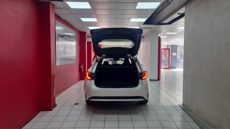 Toyota COROLLA TOURING SPORTS DESIGN 122cv 2021/TVA RECUPERABLE/1 ERE MAIN