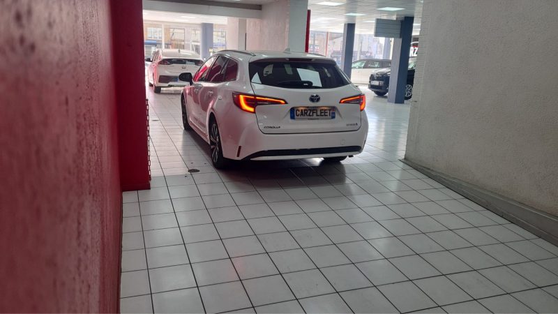 Toyota COROLLA TOURING SPORTS DESIGN 122cv 2021/TVA RECUPERABLE/1 ERE MAIN