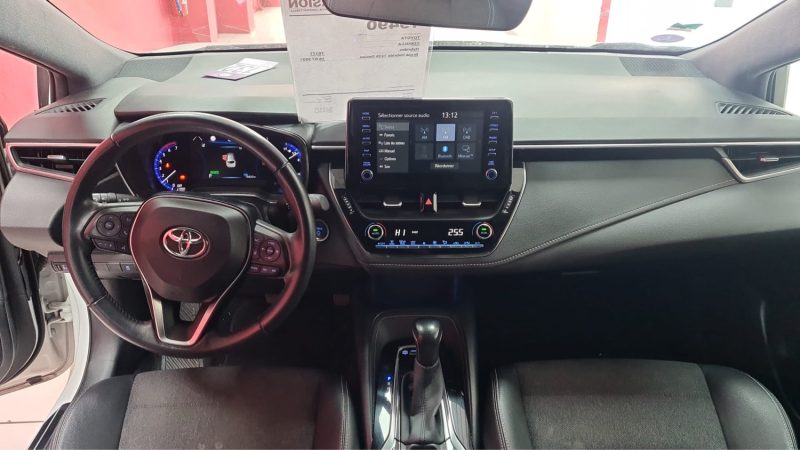 Toyota COROLLA TOURING SPORTS DESIGN 122cv 2021/TVA RECUPERABLE/1 ERE MAIN