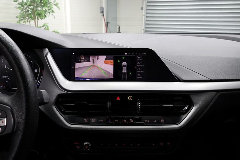 B.M.W. Série 1 2020