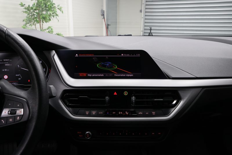 B.M.W. Série 1 2020