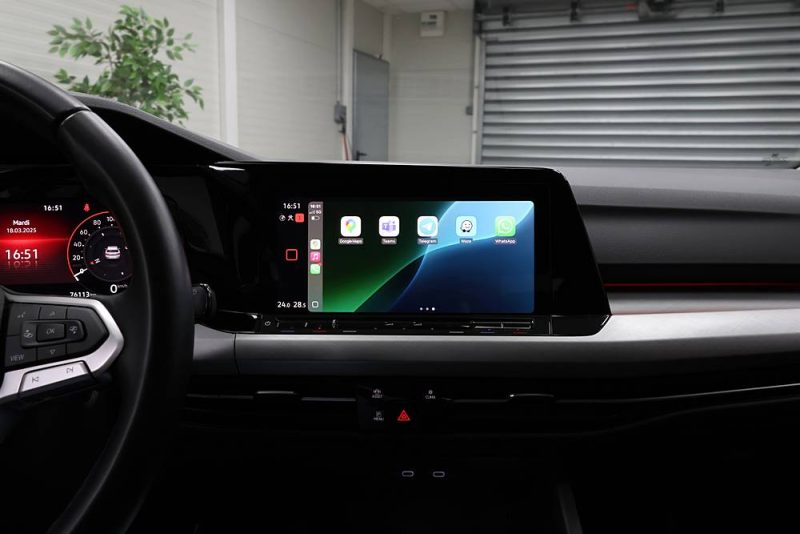 VOLKSWAGEN Golf 2021