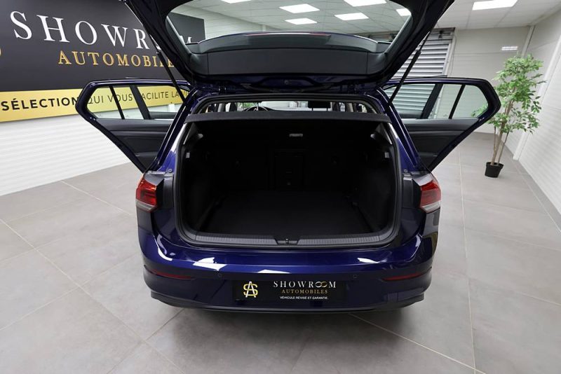 VOLKSWAGEN Golf 2021