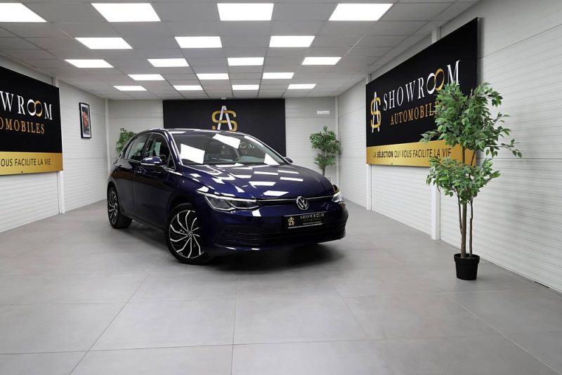 VOLKSWAGEN Golf 2021